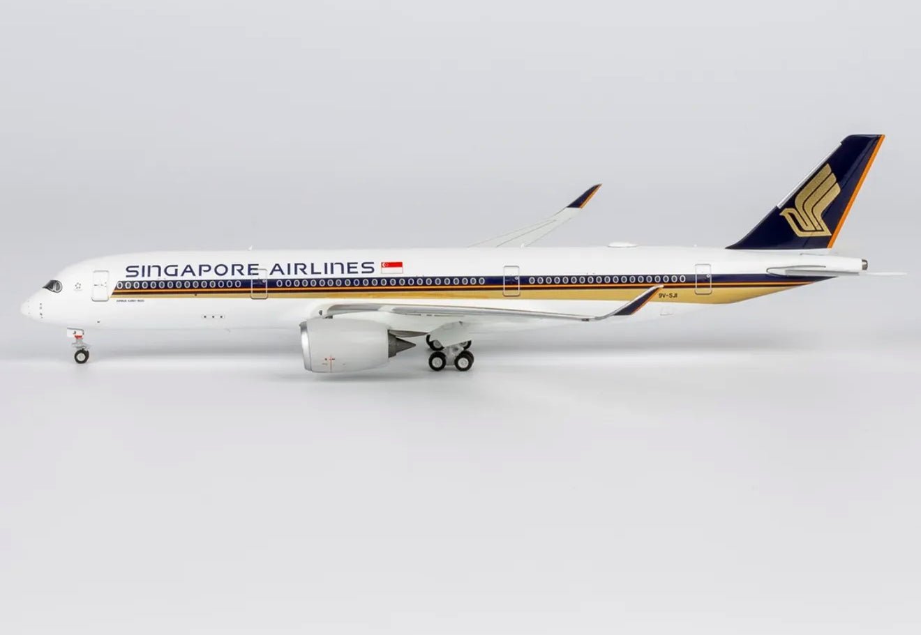 1:400 NG Models Singapore Airlines Airbus A350 - 900 9V - SJI - Final Approach Collectibles