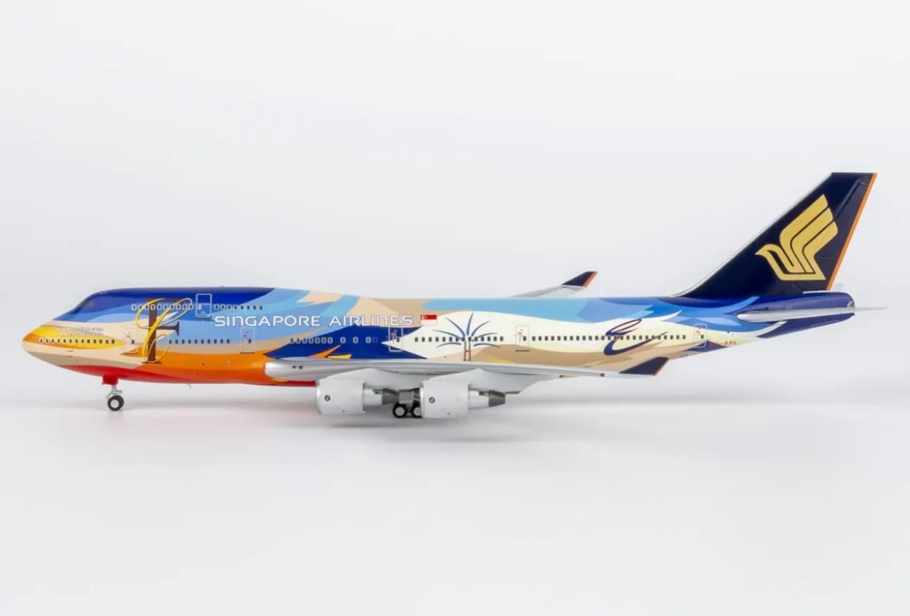 1:400 NG Models Singapore Airlines Boeing 747 - 400 9V - SPL Tropical Livery - Final Approach Collectibles