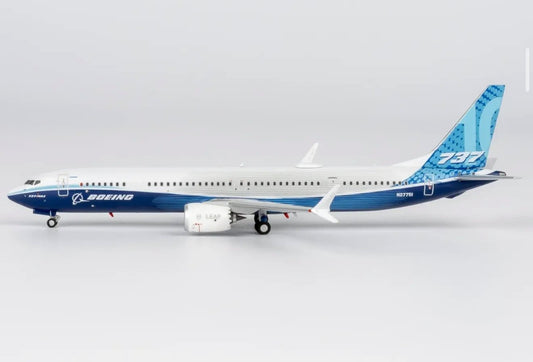 1:400 NG Models The Boeing Company Boeing 737 MAX 10 N27751 House Livery - Final Approach Collectibles