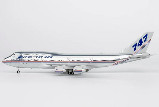 1:400 NG Models The Boeing Company Boeing 747 - 400 N401PW House Colors Ultimate - Final Approach Collectibles