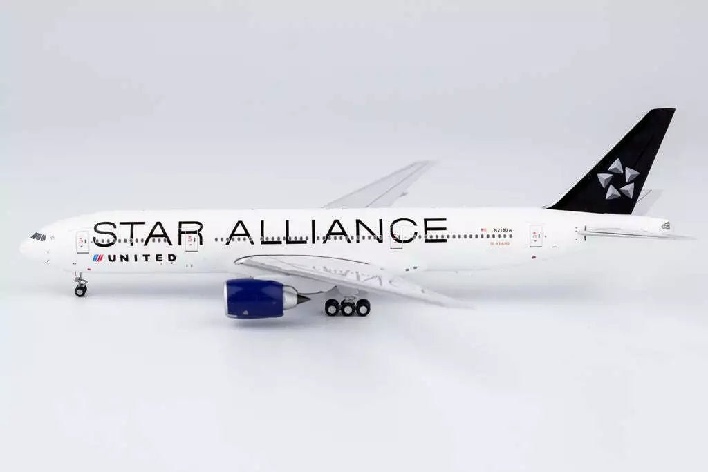 1:400 NG Models United Airlines Boeing 777 - 200ER N218UA Star Alliance Livery - Final Approach Collectibles