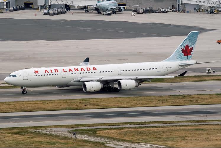 1:400 Phoenix Models Air Canada Airbus A340 - 500 C - GKOM - Final Approach Collectibles