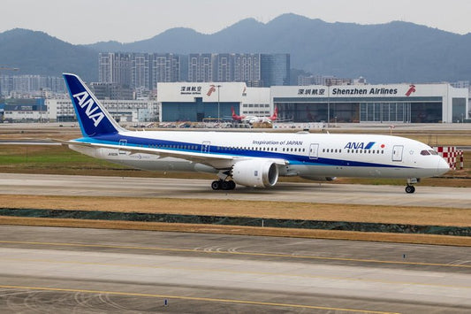 1:400 Phoenix Models ANA Boeing 787 - 9 JA922A - Final Approach Collectibles
