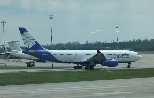 1:400 Phoenix Models Belavia Airbus A330 - 200 EW - 588PD - Final Approach Collectibles