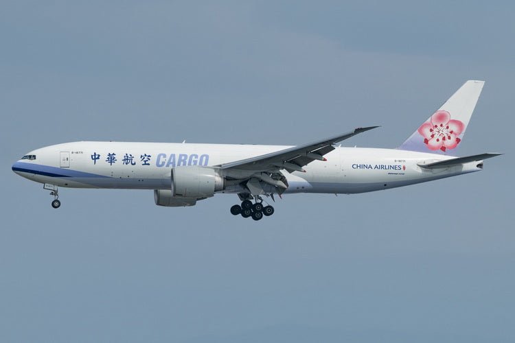 1:400 Phoenix Models China Airlines Boeing 777F B - 18779 - Final Approach Collectibles
