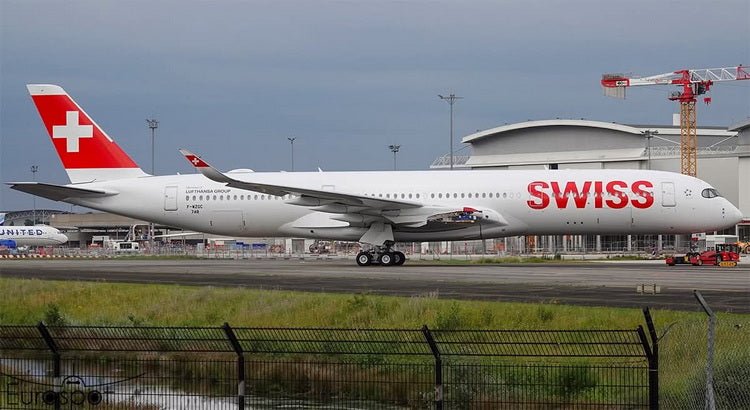 1:400 Phoenix Models Swiss Airways Airbus A350 - 900 HB - IFB - Final Approach Collectibles