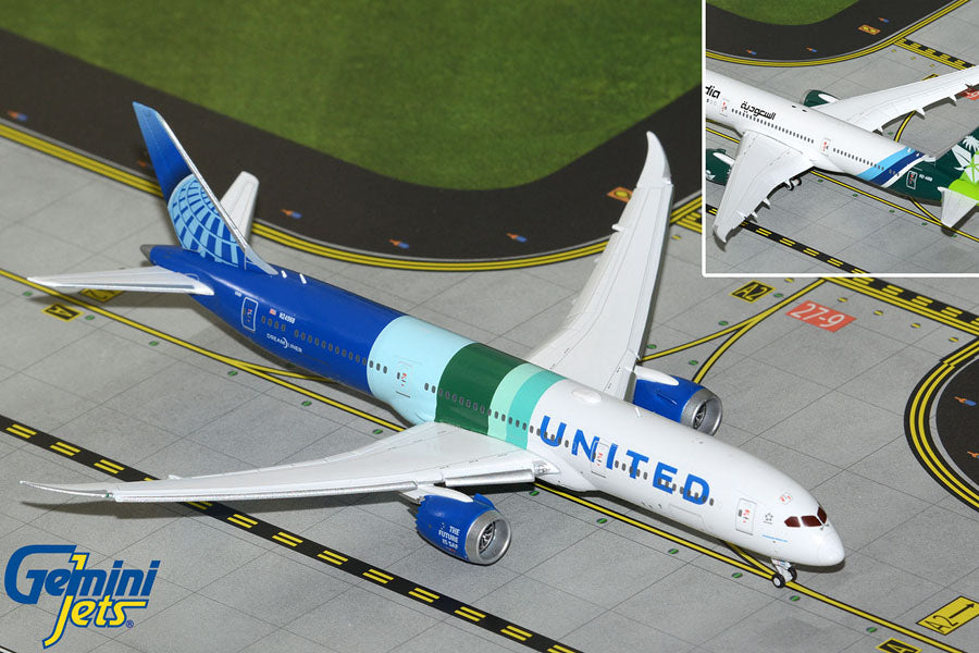 1:400 Gemini Jets United Airlines Boeing 787-9 N24988 The Future is SAF Livery Flaps Down