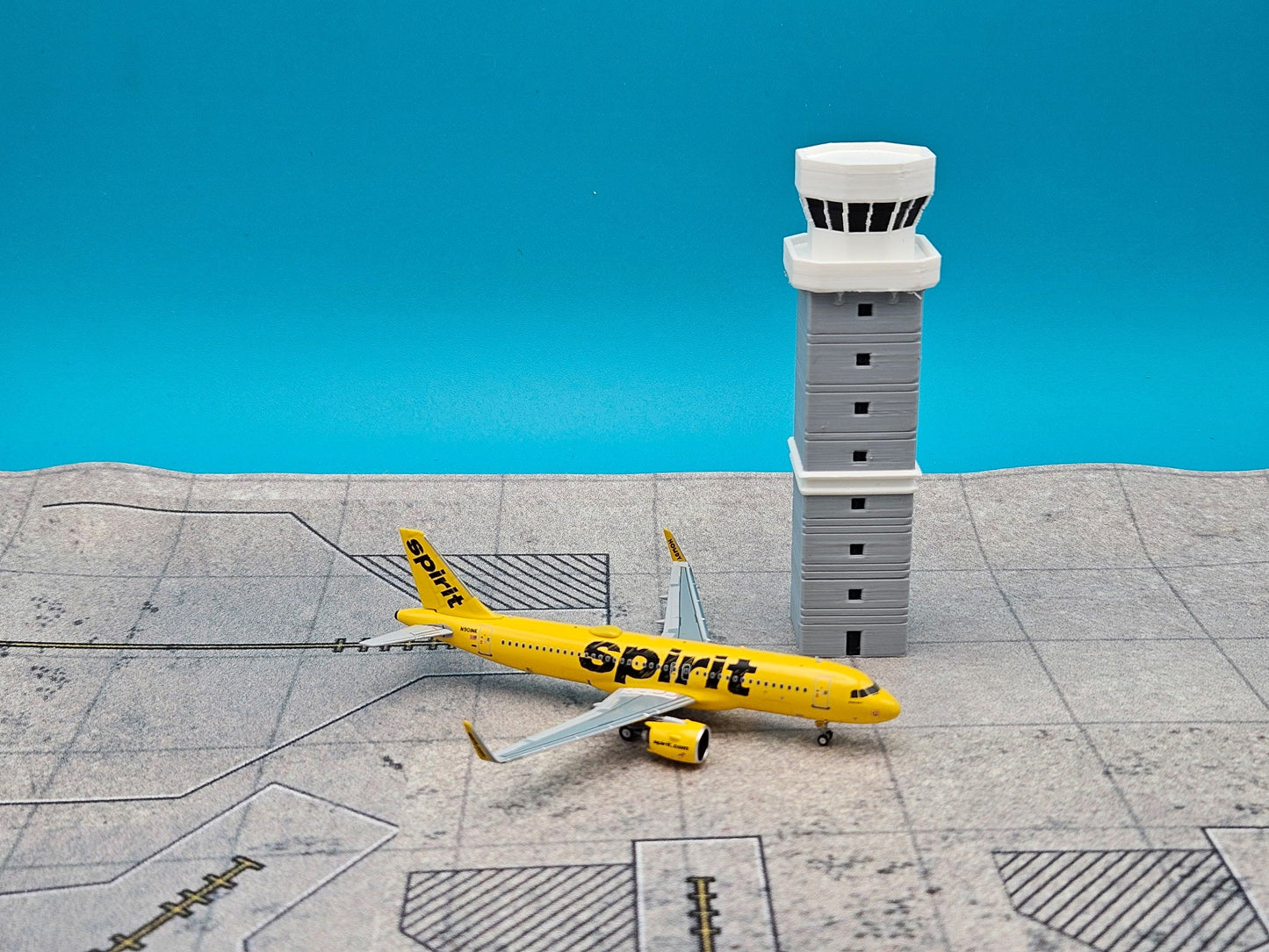LCK – Rickenbacker International Airport ATC Tower