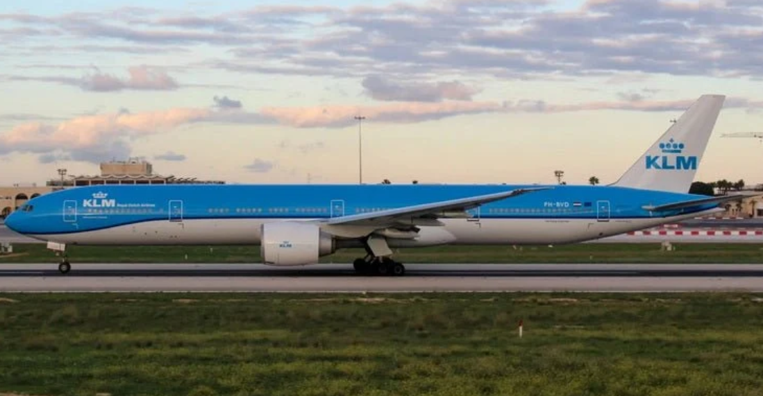 1:400 Phoenix Models KLM Boeing 777-300ER PH-BVD