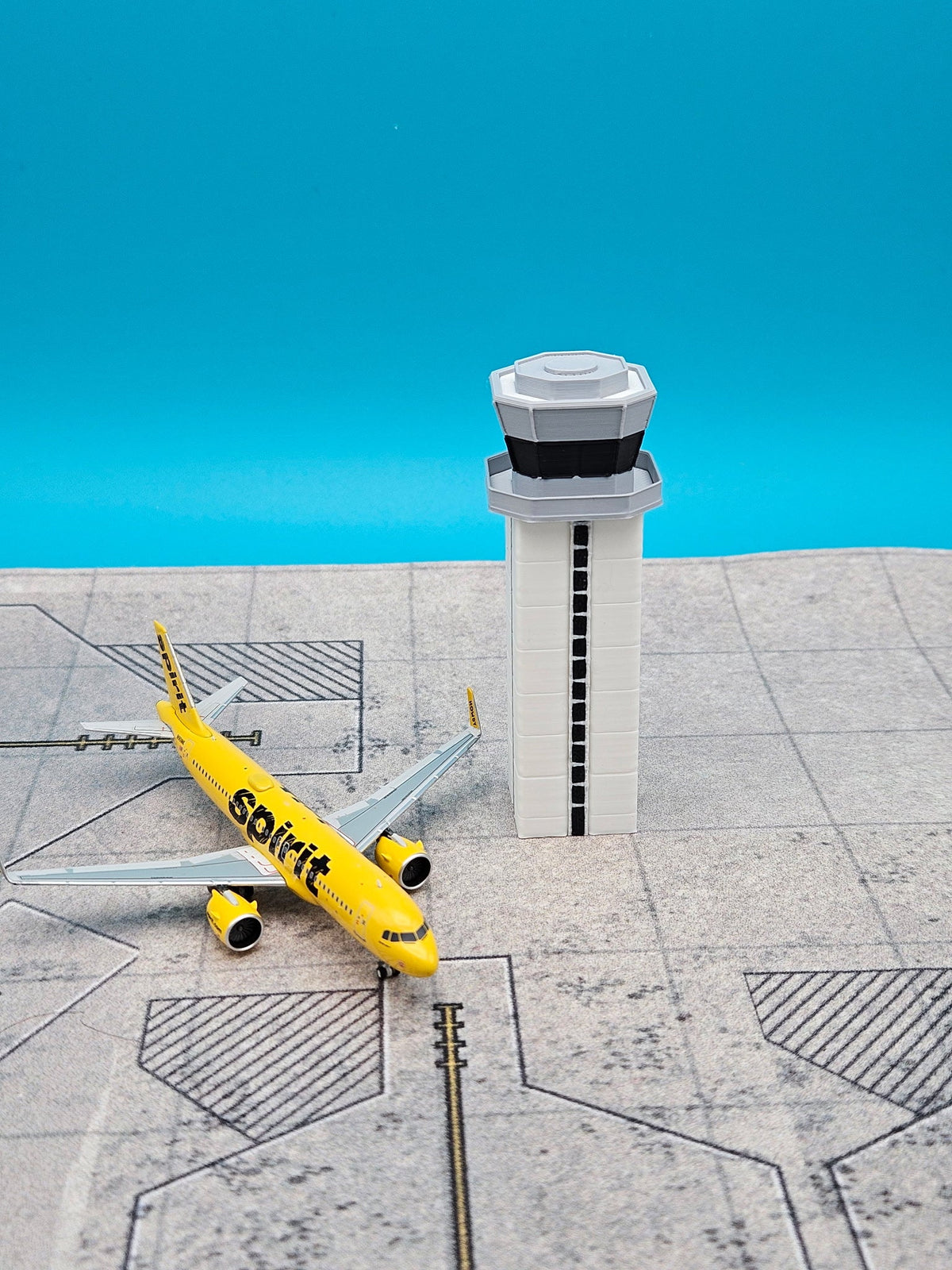 Hollywood Burbank (BUR) Air Traffic Control Tower - Final Approach Collectibles