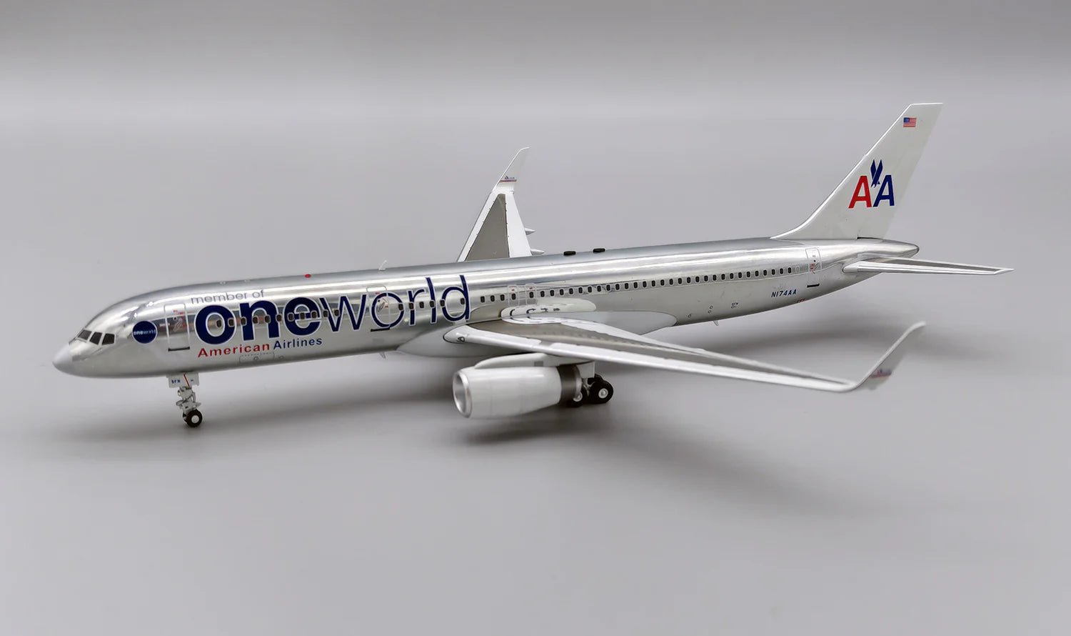 InFlight 200 American Airlines Boeing 757 - 223 N174AA Oneworld Livery - Final Approach Collectibles