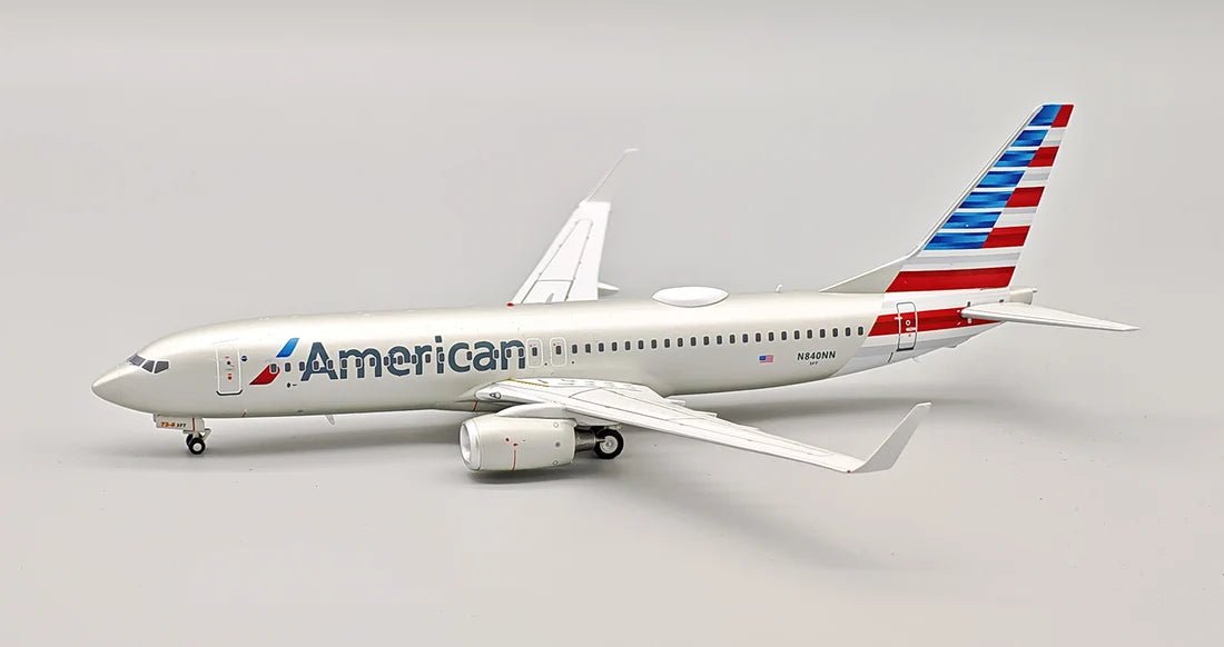 InFlight200 American Airlines Boeing 737-823 N840NN - Final Approach Collectibles