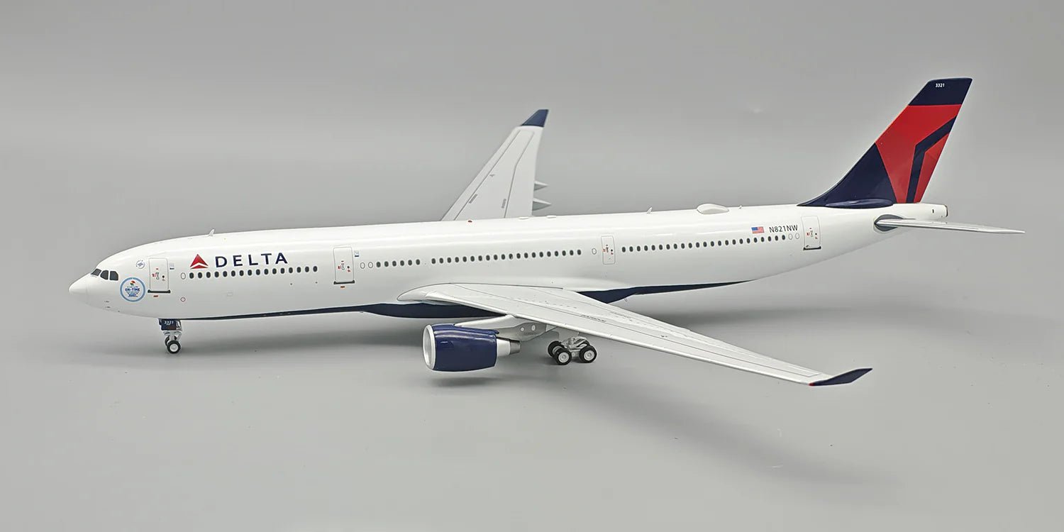 InFlight200 Delta Air Lines Airbus A330 - 300 N821NW - Final Approach Collectibles