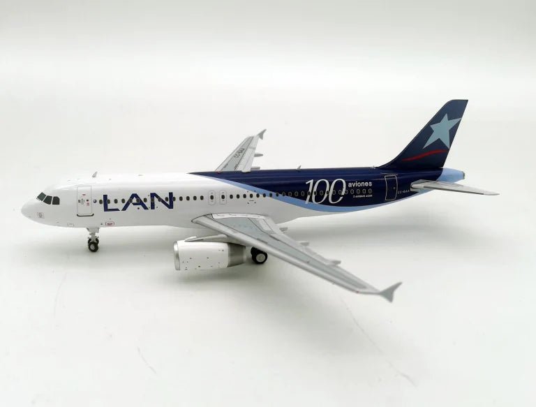 InFlight200 LAN Airbus A320 CC-BAA 100 Livery - Final Approach Collectibles