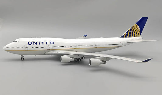 InFlight200 United Airlines Boeing 747-422 N107UA - Final Approach Collectibles