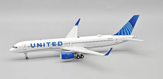 InFlight200 United Airlines Boeing 757-224 N12116 - Final Approach Collectibles