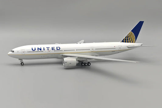 InFlight200 United Airlines Boeing 777-224/ER N78009 - Final Approach Collectibles