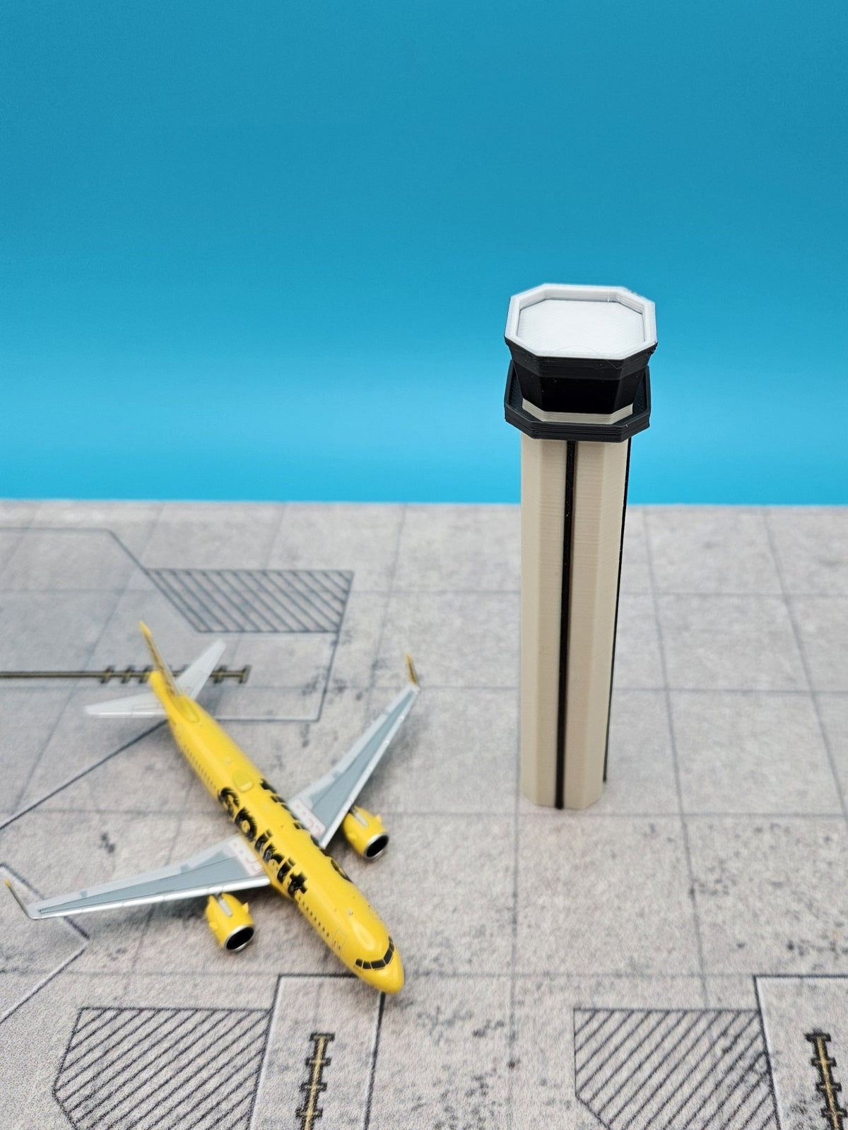 Kahului Airport ATC Tower (OGG) - Final Approach Collectibles