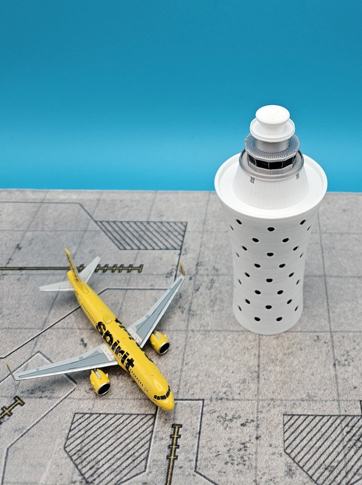 LaGuardia Airport Old Air Traffic Control Tower (LGA) - Final Approach Collectibles