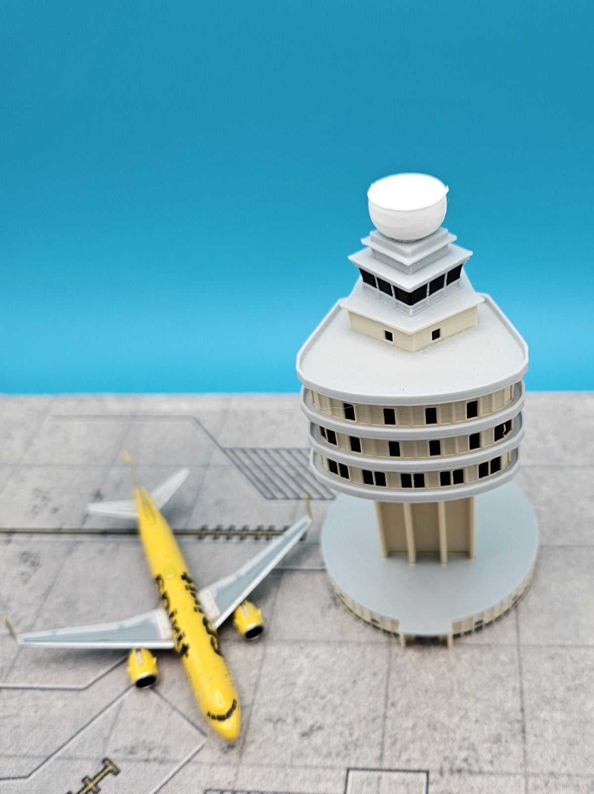 Old Newark Air Traffic Control Tower (EWR) - Final Approach Collectibles
