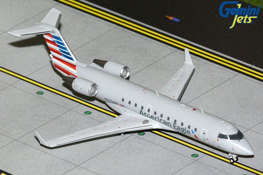 Pre Order: 1:200 Gemini Jets American Eagle Bombardier CRJ-200 N420AW - Final Approach Collectibles