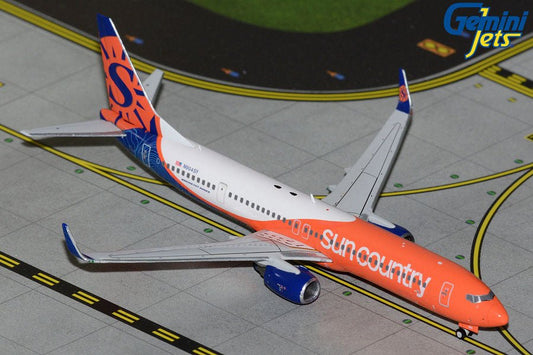 Pre-Order: 1:400 Gemini Jets Sun Country Airlines Boeing 737-900ER N904SY - Final Approach Collectibles